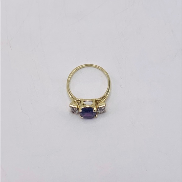 EUC 14k Yellow Gold Amethyst & Diamond Cocktail Ring - Picture 14 of 16